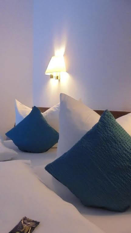 Paulin Hotel Trier Luaran gambar